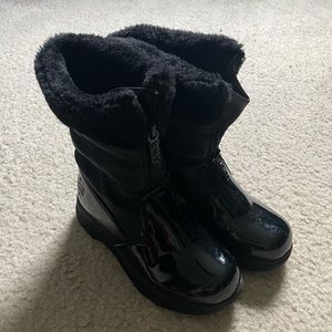 Black Totes boots -size 1